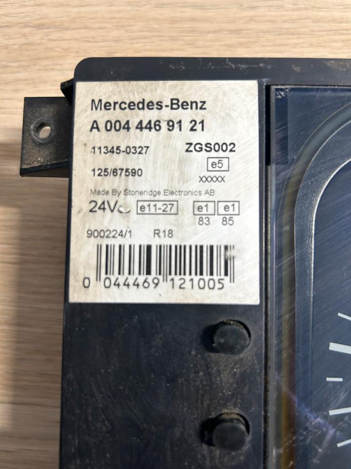 Mercedes Benz Econic Kombiinstrument / Tacho A0044469121 - Panel de instrumentos pour Camion: photos 3 Mercedes Benz Econic Kombiinstrument / Tacho A0044469121 - Panel de instrumentos pour Camion: photos 3