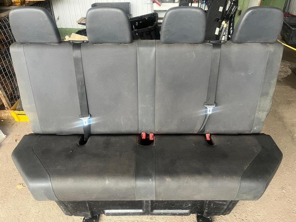 Mercedes Sprinter 4er-Sitzbank Hinten - Siège pour Camion: photos 2 Mercedes Sprinter 4er-Sitzbank Hinten - Siège pour Camion: photos 2