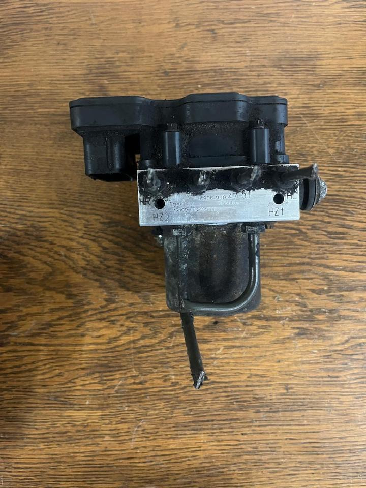 Mercedes Sprinter W906 ABS Modul Hydraulikblock A9069004701 - Valve de frein pour Camion: photos 4 Mercedes Sprinter W906 ABS Modul Hydraulikblock A9069004701 - Valve de frein pour Camion: photos 4