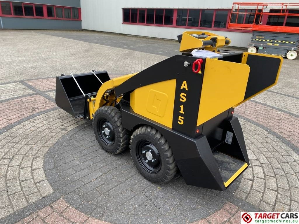 Conmeq AS15 Mini Skid Steer Loader 4x4 Electric - Mini chargeuse: photos 5 Conmeq AS15 Mini Skid Steer Loader 4x4 Electric - Mini chargeuse: photos 5