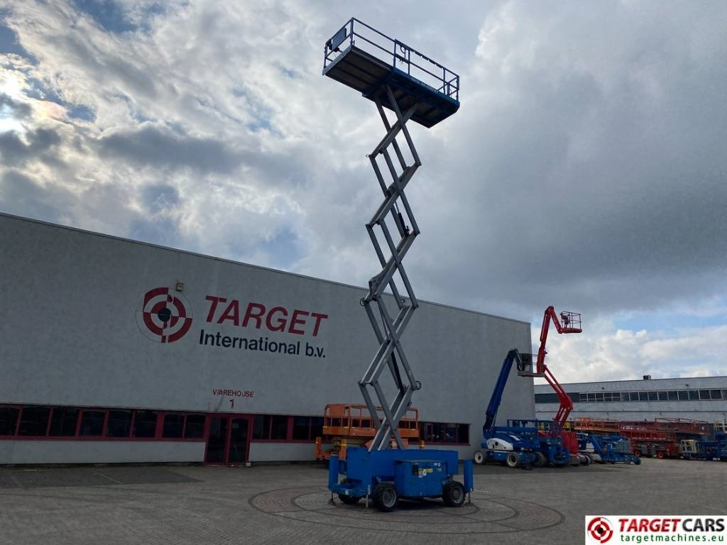 Nacelle ciseaux Genie GS-4069 RT LPG 4x4 Scissor Work Lift 1412cm: photos 6