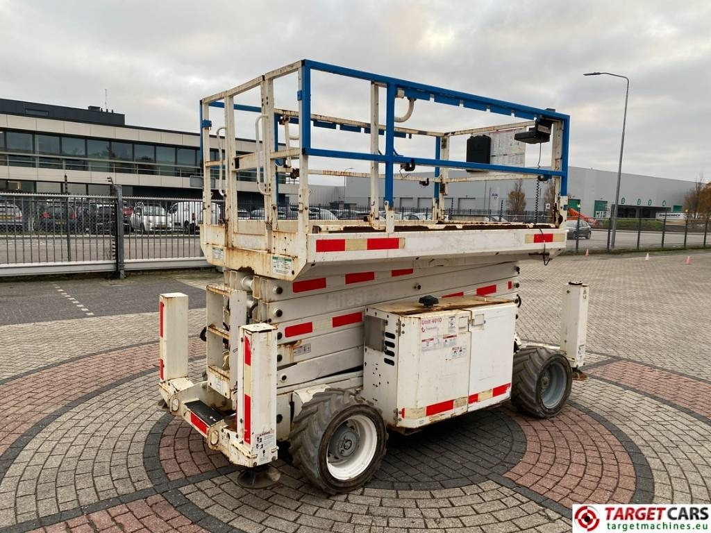 Genie GS-4069RT Diesel 4x4 Scissor Work Lift 1412cm - Nacelle ciseaux: photos 3 Genie GS-4069RT Diesel 4x4 Scissor Work Lift 1412cm - Nacelle ciseaux: photos 3