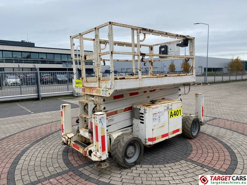 Genie GS-4069RT Diesel 4x4 Scissor Work Lift 1412cm NOCE - Nacelle ciseaux: photos 3 Genie GS-4069RT Diesel 4x4 Scissor Work Lift 1412cm NOCE - Nacelle ciseaux: photos 3