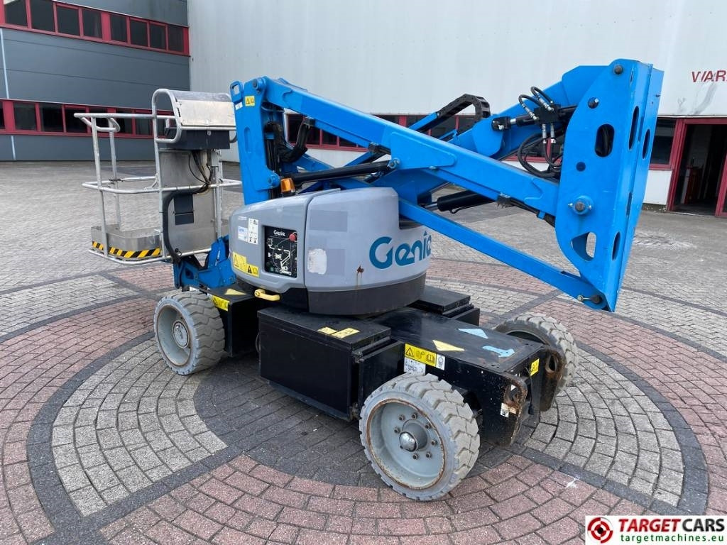 Genie Z-33/18 Electric Articulated Boom Work Lift 1200cm - Nacelle articulée: photos 4 Genie Z-33/18 Electric Articulated Boom Work Lift 1200cm - Nacelle articulée: photos 4