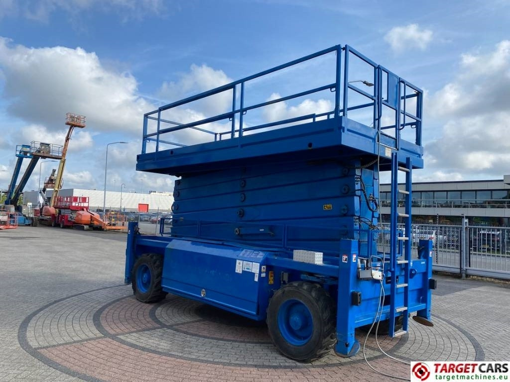 HAB S280-25D 4WDS Diesel 4x4x4 Scissor Lift 2800cm  - Nacelle ciseaux: photos 2 HAB S280-25D 4WDS Diesel 4x4x4 Scissor Lift 2800cm  - Nacelle ciseaux: photos 2