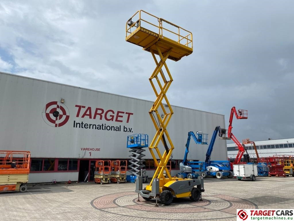 Nacelle ciseaux Haulotte Compact 10DX Diesel 4x4 Scissor Work Lift 1015cm: photos 6