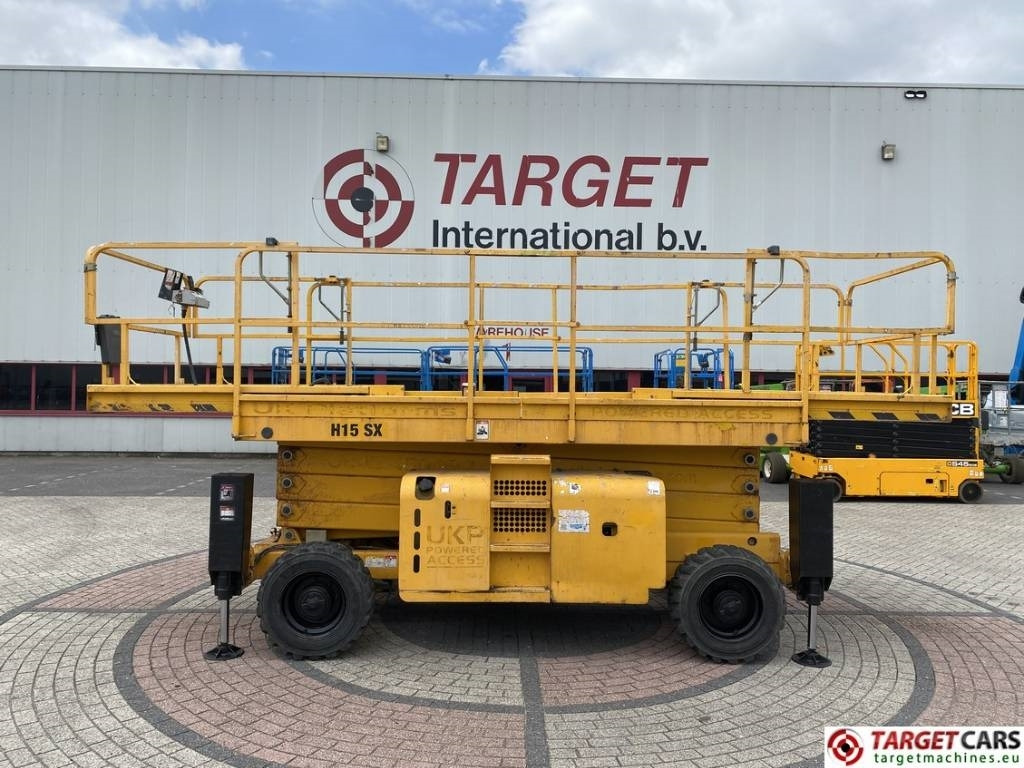 Crédit-bail de Haulotte H15SXNT Diesel H15SX 4x4 Scissor Work Lift 1500cm  Haulotte H15SXNT Diesel H15SX 4x4 Scissor Work Lift 1500cm: photos 32