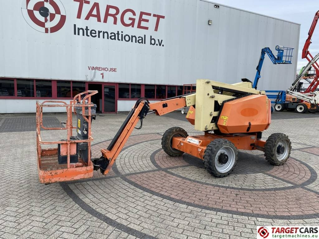 JLG 340AJ Articulated 4x4 Diesel Boom Work Lift 1233cm  - Nacelle articulée: photos 1 JLG 340AJ Articulated 4x4 Diesel Boom Work Lift 1233cm  - Nacelle articulée: photos 1