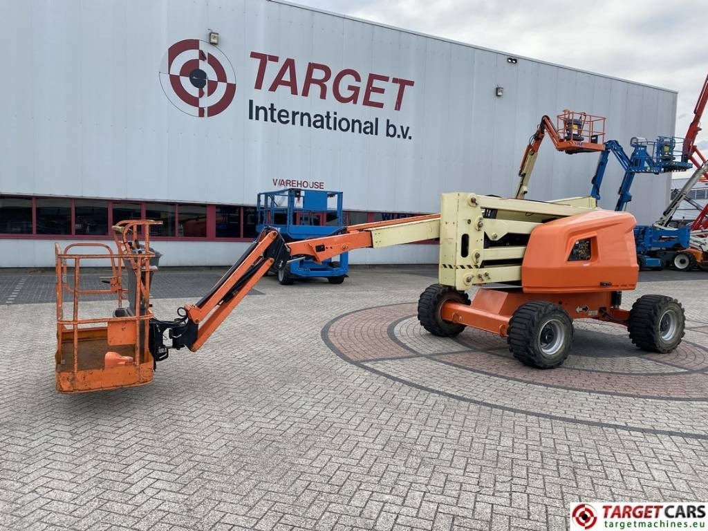 JLG 520AJ Articulated 4x4 Diesel Boom Work Lift 1800cm  - Nacelle articulée: photos 1 JLG 520AJ Articulated 4x4 Diesel Boom Work Lift 1800cm  - Nacelle articulée: photos 1