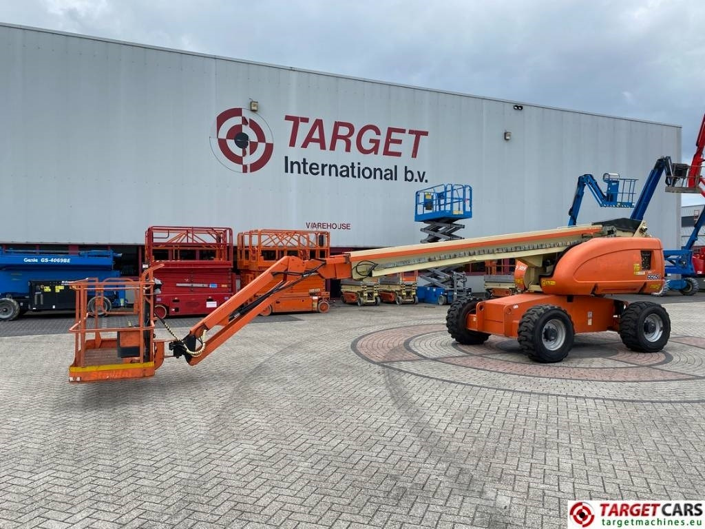 JLG 660SJ Telescopic 4x4 Diesel Boom Work Lift 2232cm - Nacelle télescopique: photos 1 JLG 660SJ Telescopic 4x4 Diesel Boom Work Lift 2232cm - Nacelle télescopique: photos 1