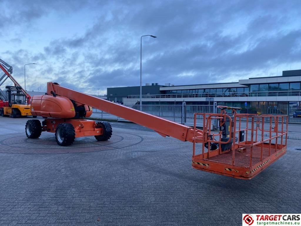 JLG 680S Telescopic 4x4 Diesel Boom Work Lift 2273cm - Nacelle télescopique: photos 2 JLG 680S Telescopic 4x4 Diesel Boom Work Lift 2273cm - Nacelle télescopique: photos 2