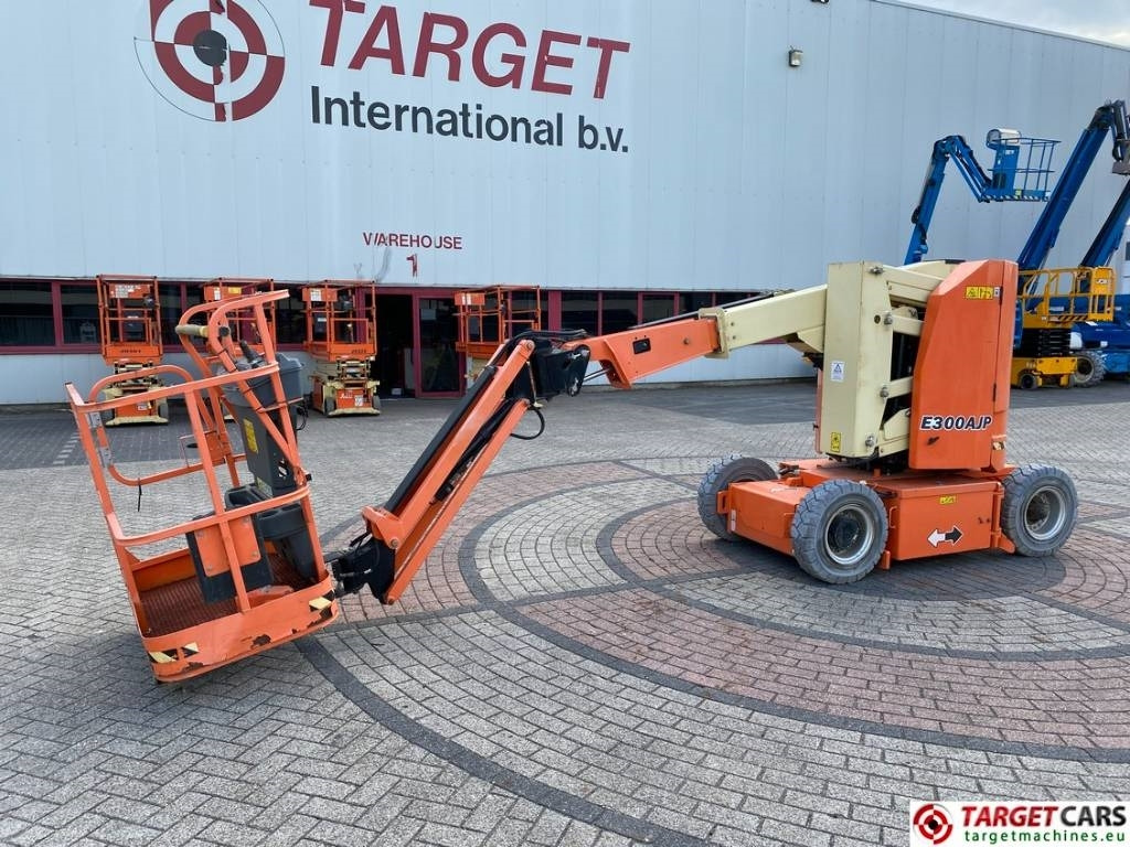 JLG E300AJP Jib Plus Articulated Boom Lift 11M DEFECT - Nacelle articulée: photos 1 JLG E300AJP Jib Plus Articulated Boom Lift 11M DEFECT - Nacelle articulée: photos 1