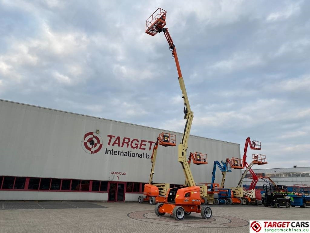JLG EC450AJ Lithium-Ion Articulated Boom Lift 1572cm - Nacelle articulée: photos 5 JLG EC450AJ Lithium-Ion Articulated Boom Lift 1572cm - Nacelle articulée: photos 5