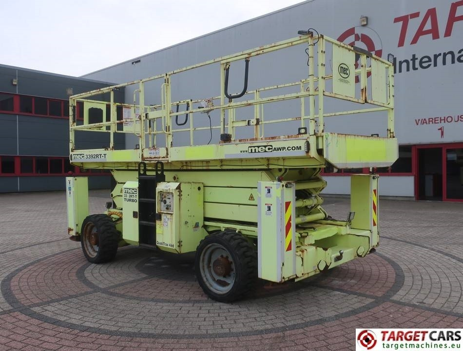 MEC 3392RT-T Diesel 4x4 Scissor Work LIft 1200cm - Nacelle ciseaux: photos 4 MEC 3392RT-T Diesel 4x4 Scissor Work LIft 1200cm - Nacelle ciseaux: photos 4