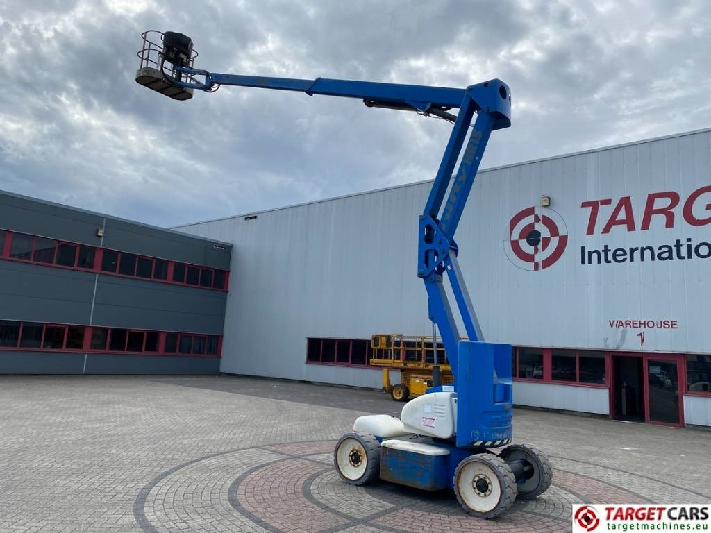Nacelle articulée Niftylift HR15NDE HyBrid Articulated Boom Work Lift 1550cm: photos 32 Nacelle articulée Niftylift HR15NDE HyBrid Articulated Boom Work Lift 1550cm: photos 32