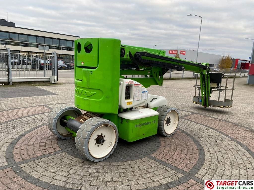 Niftylift HR15NDE HyBrid Articulated Boom Work Lift 1550cm - Nacelle articulée: photos 3 Niftylift HR15NDE HyBrid Articulated Boom Work Lift 1550cm - Nacelle articulée: photos 3
