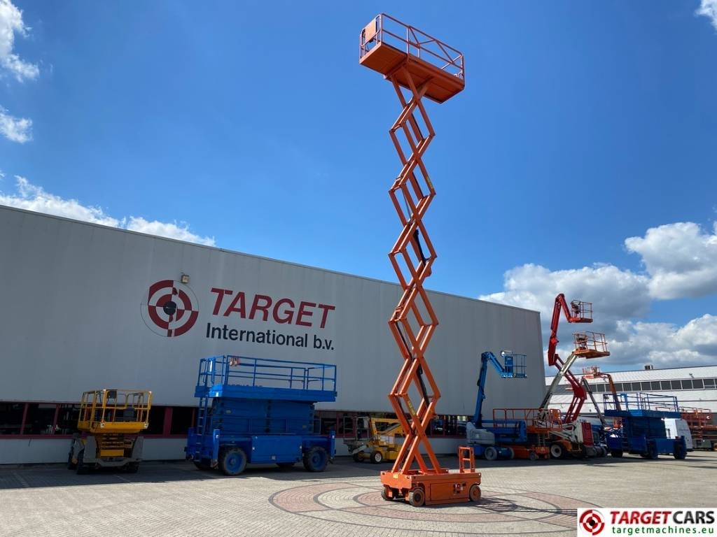 Crédit-bail de PB Lifttechnik S140-12EC Electric Scissor Work Lift 1380cm  PB Lifttechnik S140-12EC Electric Scissor Work Lift 1380cm: photos 6
