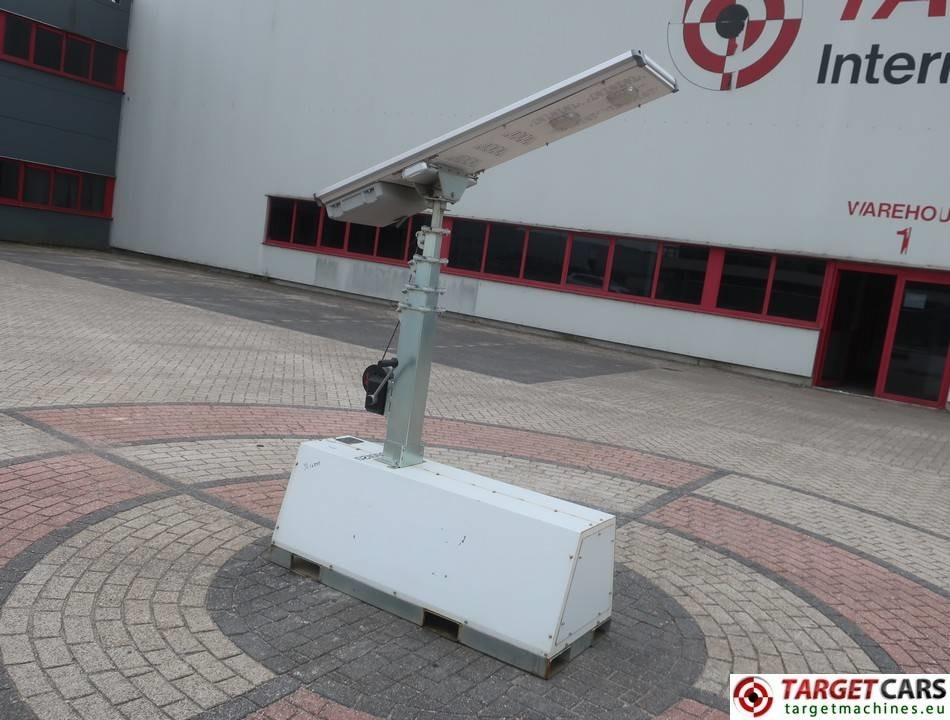 Trime X-Polar Solar Panel 50W Led Tower Light - Mat d'éclairage: photos 4 Trime X-Polar Solar Panel 50W Led Tower Light - Mat d'éclairage: photos 4