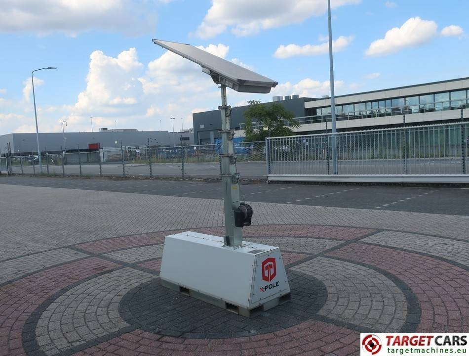 Trime X-Pole Led Solar Tower Light 2x25W - Mat d'éclairage: photos 2 Trime X-Pole Led Solar Tower Light 2x25W - Mat d'éclairage: photos 2