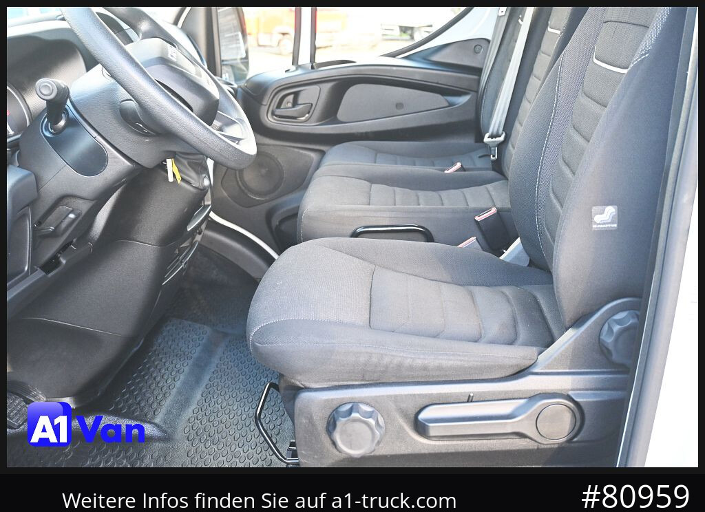 IVECO Daily 35S16 A8V Hi-Matic Maxi Kasten, Klima, Zv - Fourgon utilitaire: photos 2 IVECO Daily 35S16 A8V Hi-Matic Maxi Kasten, Klima, Zv - Fourgon utilitaire: photos 2
