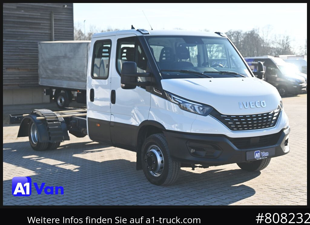 IVECO Daily 70C21 Fahrgestell Doka, Hi-Matic, Luftfederung, Tempomat - Utilitaire plateau: photos 1 IVECO Daily 70C21 Fahrgestell Doka, Hi-Matic, Luftfederung, Tempomat - Utilitaire plateau: photos 1
