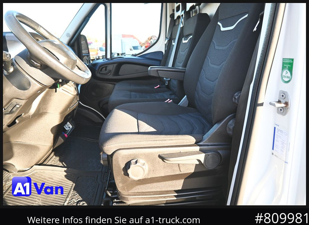IVECO Daily 72C18 A8V Pritsche/Plane, Tempomat, AHK, Klima - Utilitaire plateau: photos 3 IVECO Daily 72C18 A8V Pritsche/Plane, Tempomat, AHK, Klima - Utilitaire plateau: photos 3