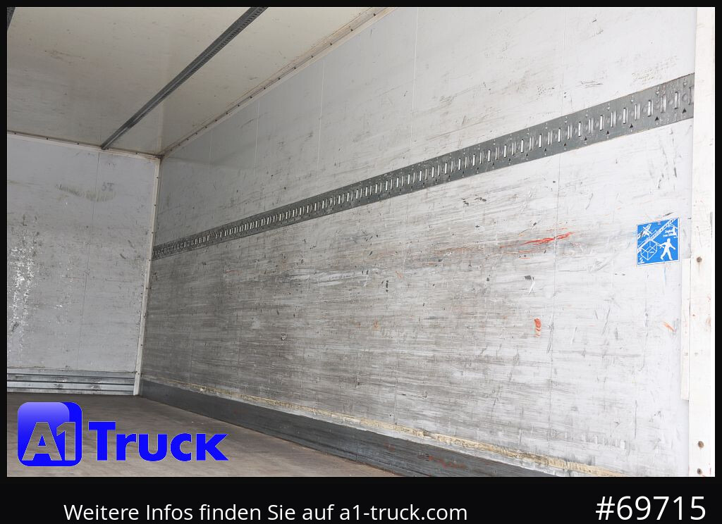 MAN TGX 26,400, Koffer, L 7,4m LBW, Lift-lenkachse, - Camion fourgon: photos 3 MAN TGX 26,400, Koffer, L 7,4m LBW, Lift-lenkachse, - Camion fourgon: photos 3