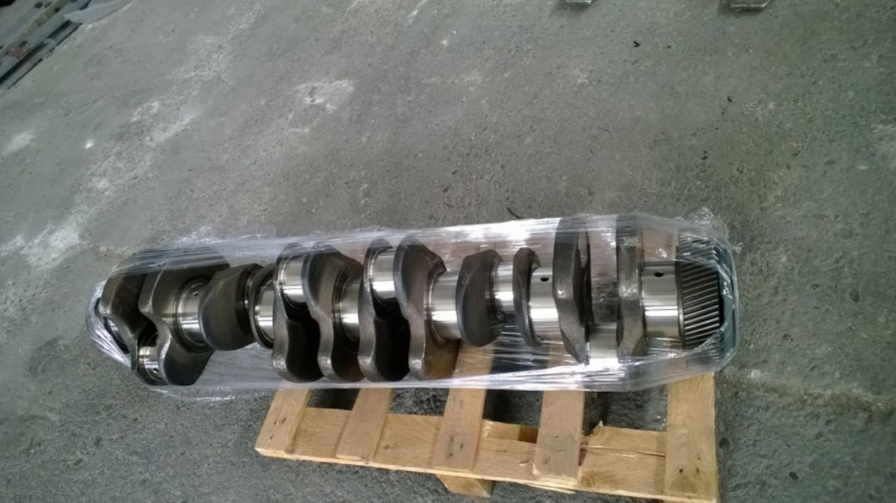 Caterpillar 3406 Albero motore std p/n 1170456, lucidato. Completo di ingranaggio a 80 denti p/n 1W9302. - Vilebrequin pour Engins de chantier: photos 1 Caterpillar 3406 Albero motore std p/n 1170456, lucidato. Completo di ingranaggio a 80 denti p/n 1W9302. - Vilebrequin pour Engins de chantier: photos 1