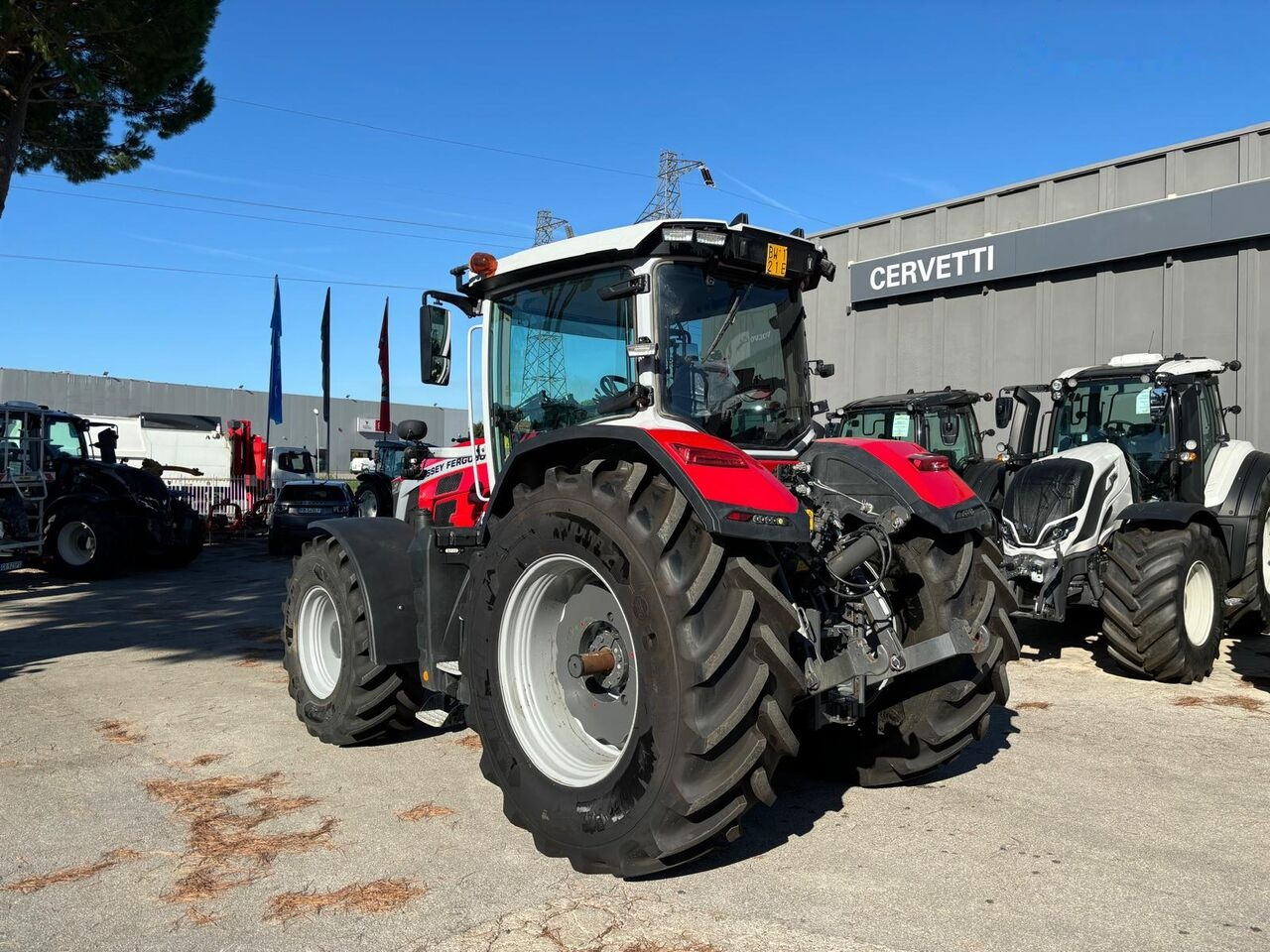 Massey Ferguson 8S.265 E-POWER - Tracteur agricole: photos 3 Massey Ferguson 8S.265 E-POWER - Tracteur agricole: photos 3