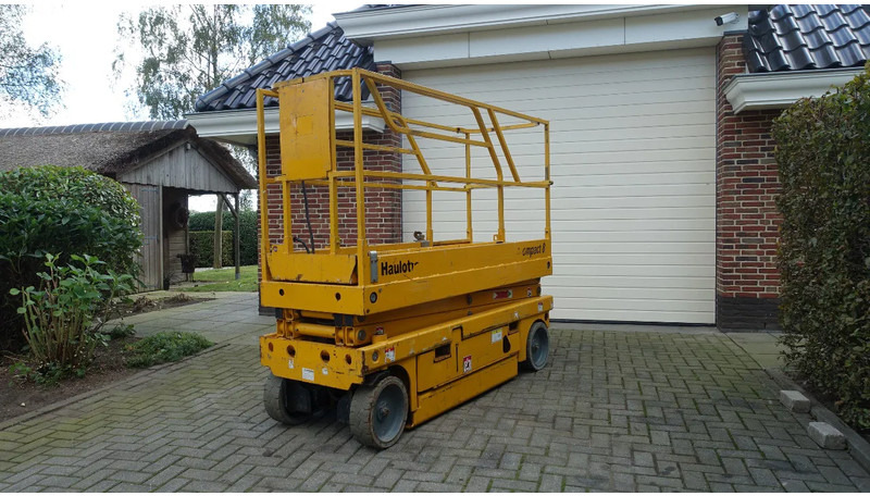 Haulotte Compact 8CU - Nacelle ciseaux: photos 4 Haulotte Compact 8CU - Nacelle ciseaux: photos 4