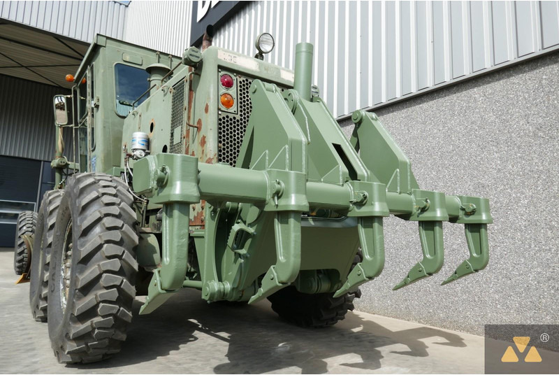 Niveleuse Caterpillar 130G Ex-: photos 6