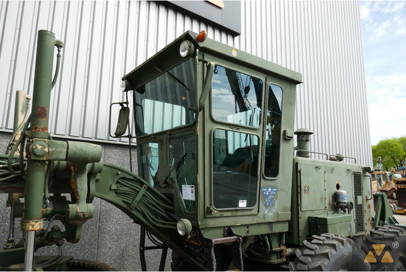 Niveleuse Caterpillar 130G Ex-: photos 19