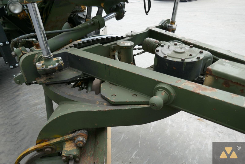 Niveleuse Caterpillar 130G Ex-: photos 17