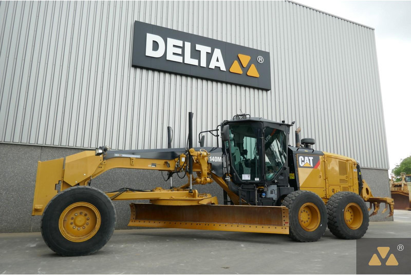 Caterpillar 140M3 - Niveleuse: photos 4 Caterpillar 140M3 - Niveleuse: photos 4