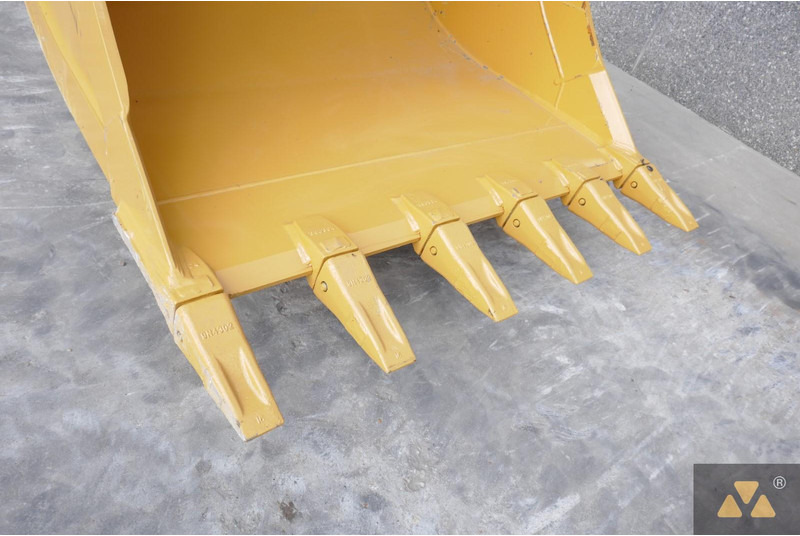 Pelle sur chenille Caterpillar 325F LCR: photos 17