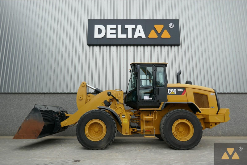Chargeuse sur pneus Caterpillar 938K: photos 1