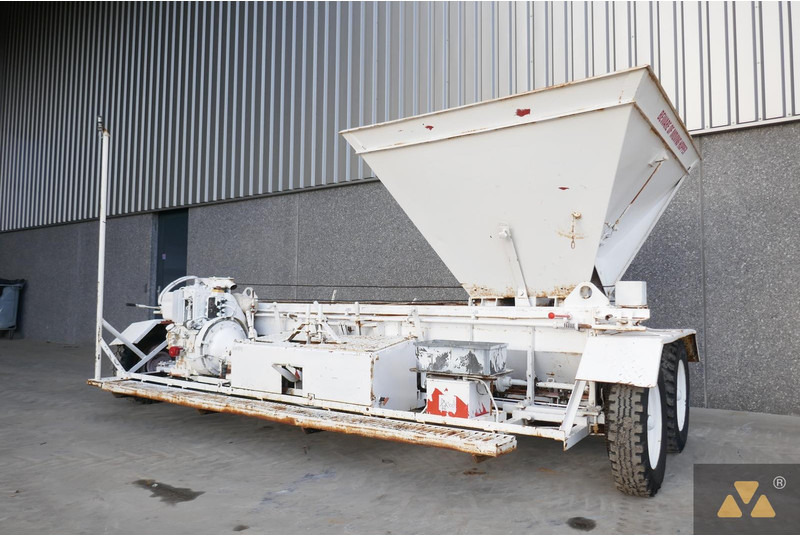 Cartem 12Ft - Engins de chantier: photos 4 Cartem 12Ft - Engins de chantier: photos 4