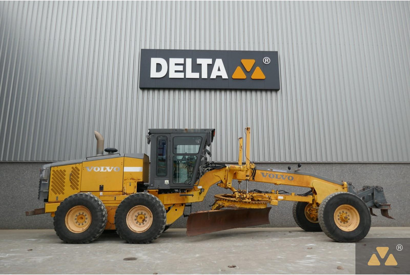 Volvo G720B - Niveleuse: photos 2 Volvo G720B - Niveleuse: photos 2