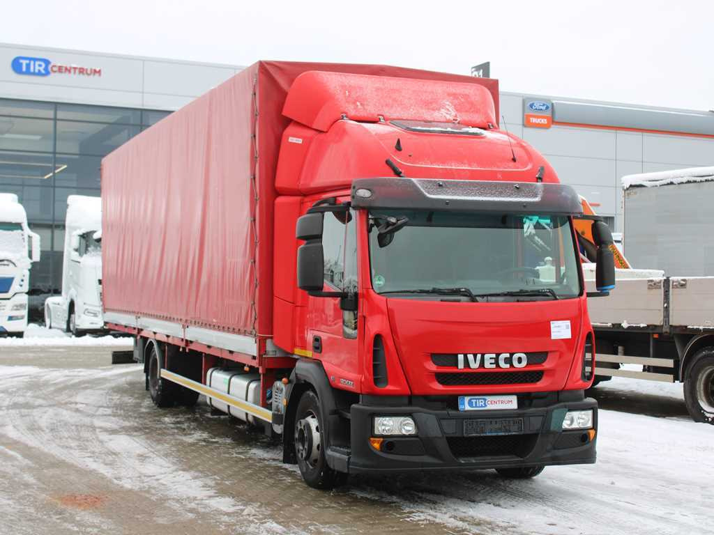Iveco EUROCARGO 120E22, EURO 5, SIDE PANEL - Camion à rideaux coulissants: photos 3 Iveco EUROCARGO 120E22, EURO 5, SIDE PANEL - Camion à rideaux coulissants: photos 3