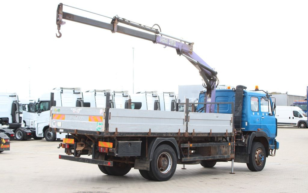 LIAZ 18.23,CRANE NJ SR-70 PT,BEACONS - Camion plateau, Camion grue: photos 3 LIAZ 18.23,CRANE NJ SR-70 PT,BEACONS - Camion plateau, Camion grue: photos 3