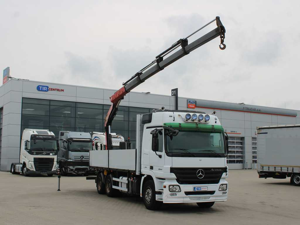 Mercedes-Benz Actros 2644, 6X4, EURO 4, HYDRAULIC ARM FASSI F210 - Camion plateau, Camion grue: photos 3 Mercedes-Benz Actros 2644, 6X4, EURO 4, HYDRAULIC ARM FASSI F210 - Camion plateau, Camion grue: photos 3