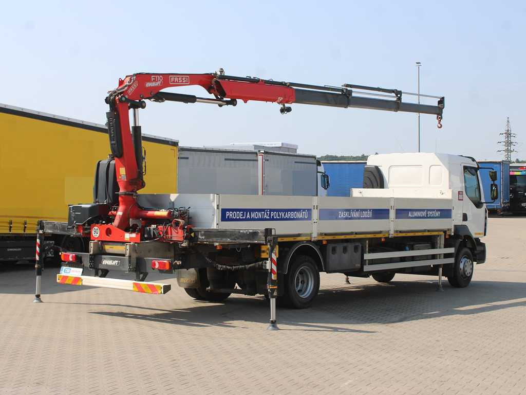 Renault D 250, EURO 6, SIDE, HYDRAULIC ARM FASSI F110 - Camion plateau, Camion grue: photos 4 Renault D 250, EURO 6, SIDE, HYDRAULIC ARM FASSI F110 - Camion plateau, Camion grue: photos 4