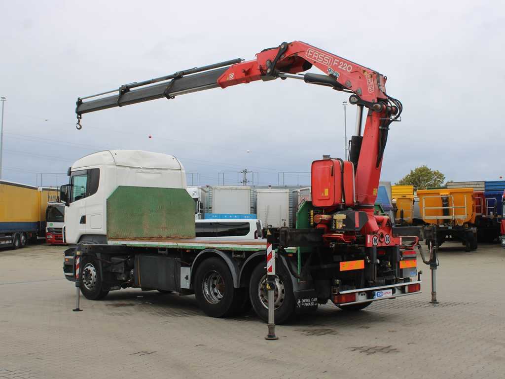 Scania R 500, 6X2, EURO 4, OPTICRUISE, HYDRAULIC ARM FASSI F220A.23 - Camion plateau, Camion grue: photos 5 Scania R 500, 6X2, EURO 4, OPTICRUISE, HYDRAULIC ARM FASSI F220A.23 - Camion plateau, Camion grue: photos 5