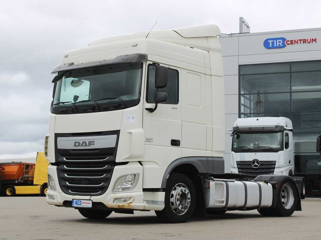 DAF XF 460 FT, LOWDECK, EURO 6 - Tracteur routier: photos 1 DAF XF 460 FT, LOWDECK, EURO 6 - Tracteur routier: photos 1
