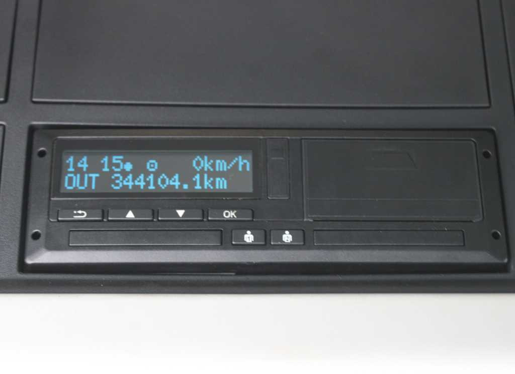 Tracteur routier Ford F-MAX 12S, EURO 6, NAVIGATION: photos 15 Tracteur routier Ford F-MAX 12S, EURO 6, NAVIGATION: photos 15