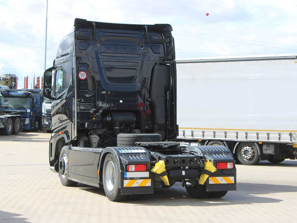 Ford F-MAX 12S, EURO 6, NAVIGATION - Tracteur routier: photos 5 Ford F-MAX 12S, EURO 6, NAVIGATION - Tracteur routier: photos 5