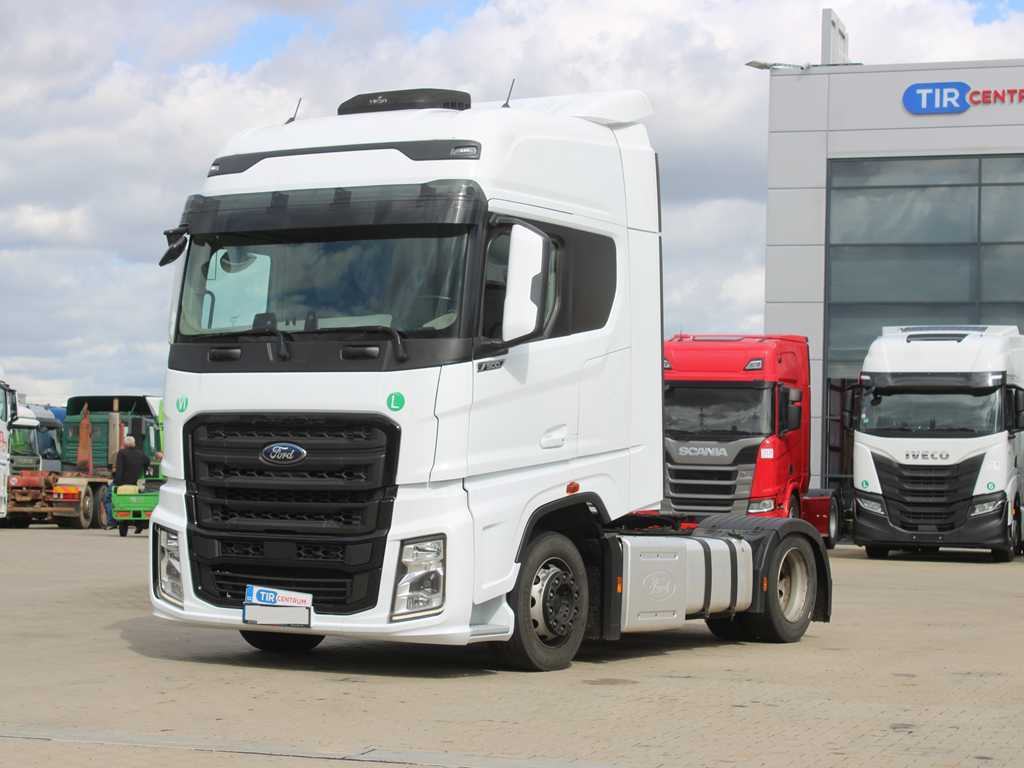 Ford F-MAX LL 12TX, EURO 6, LOWDECK, NAVIGATION, INDEPENDENT AIR CONDITIONING - Tracteur routier: photos 1 Ford F-MAX LL 12TX, EURO 6, LOWDECK, NAVIGATION, INDEPENDENT AIR CONDITIONING - Tracteur routier: photos 1