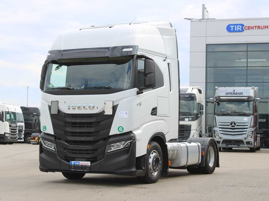Iveco S - WAY 480, EURO 6, RETARDER, NAVIGATION - Tracteur routier: photos 1 Iveco S - WAY 480, EURO 6, RETARDER, NAVIGATION - Tracteur routier: photos 1