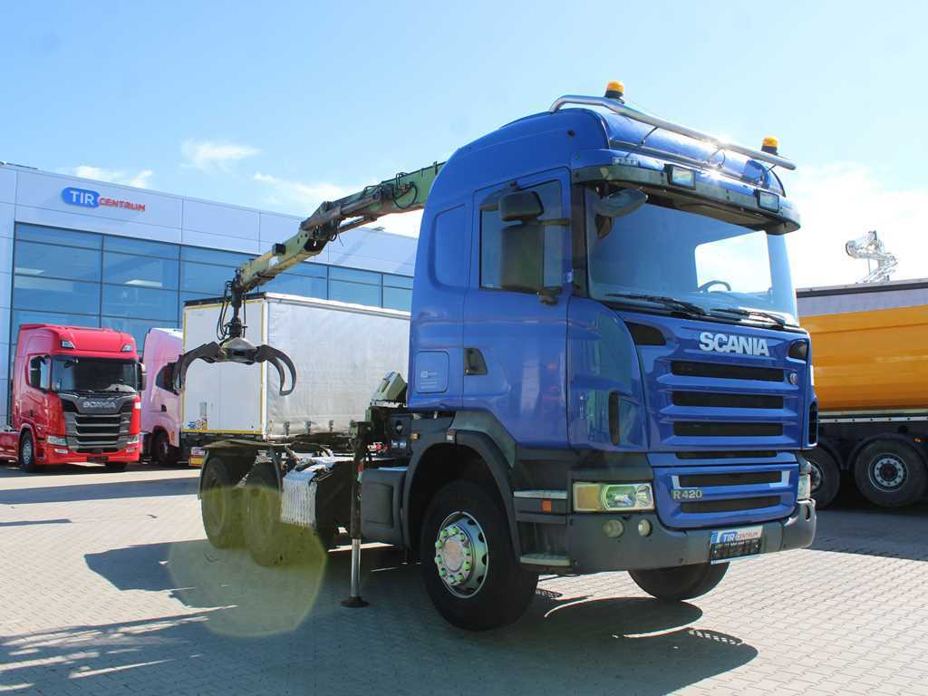 Scania R420, 6x4, EURO 3, HYDRAULIC ARM LOGLIFT F135ZT94A, LIGHTS - Tracteur routier: photos 3 Scania R420, 6x4, EURO 3, HYDRAULIC ARM LOGLIFT F135ZT94A, LIGHTS - Tracteur routier: photos 3