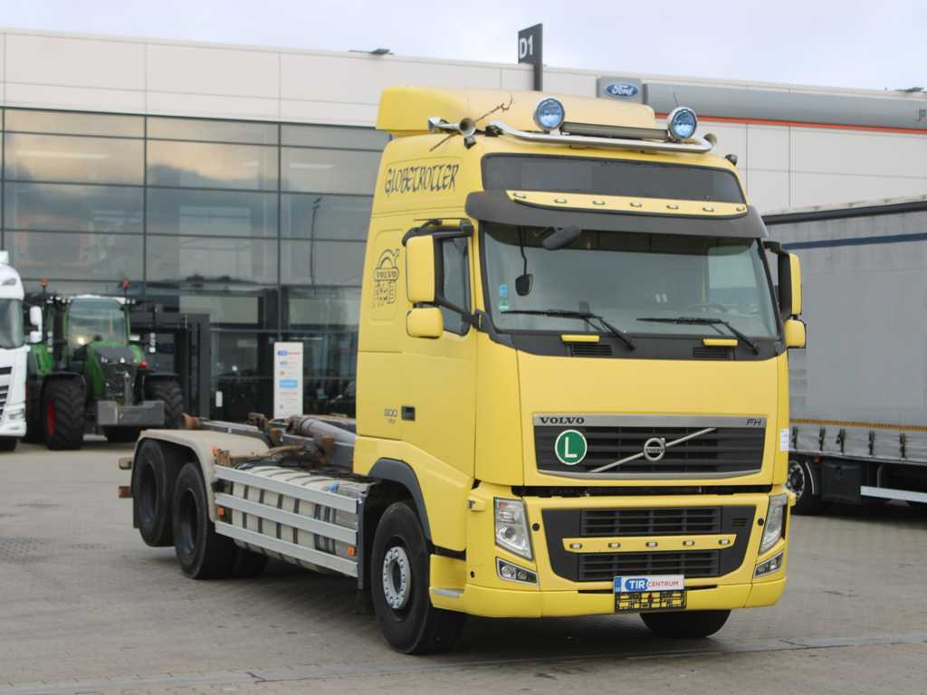 Volvo FH 500, 6x2, EURO 5EEV, VEB +, LIFTING AXLE, CAMERA - Camion ampliroll: photos 3 Volvo FH 500, 6x2, EURO 5EEV, VEB +, LIFTING AXLE, CAMERA - Camion ampliroll: photos 3